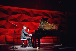 1275th Liszt Evening, National Forum of Music in Wroclaw 11st Dec 2017. <br>  The performers were Alexey Komarow - piano and Juliusz Adamowski - commentary. Photo by Andrzej Solnica.